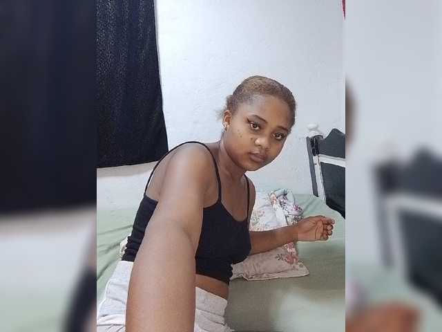 BabyGirl26 live cam on BongaCams