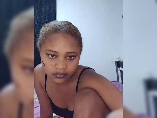 BabyGirl26 live cam on BongaCams