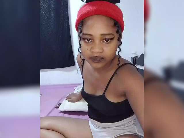BabyGirl26 live cam on BongaCams