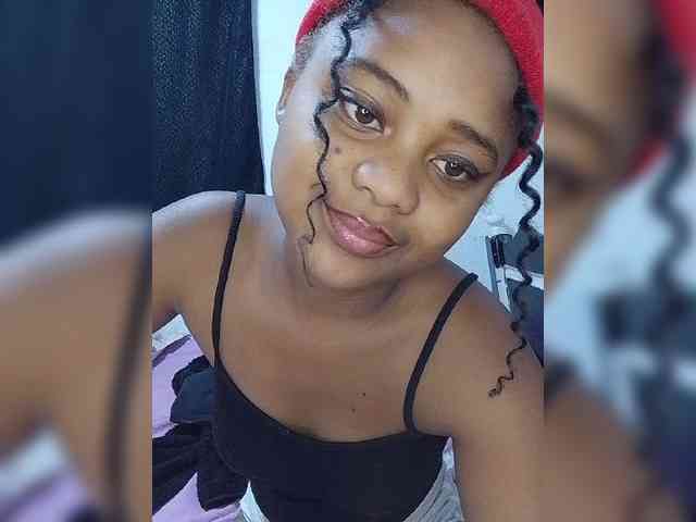 BabyGirl26 webcam