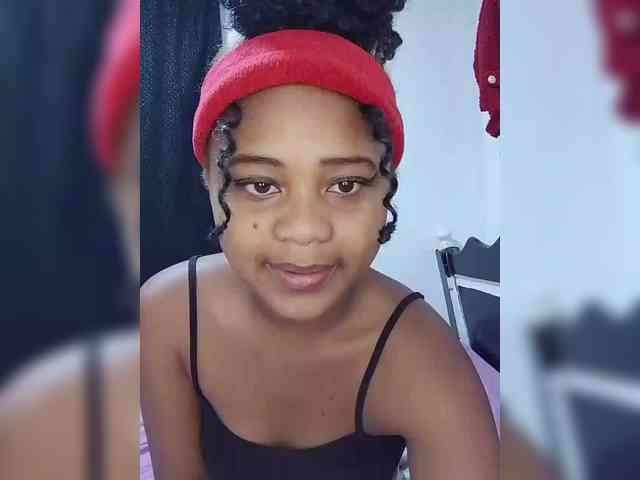 BabyGirl26 webcam