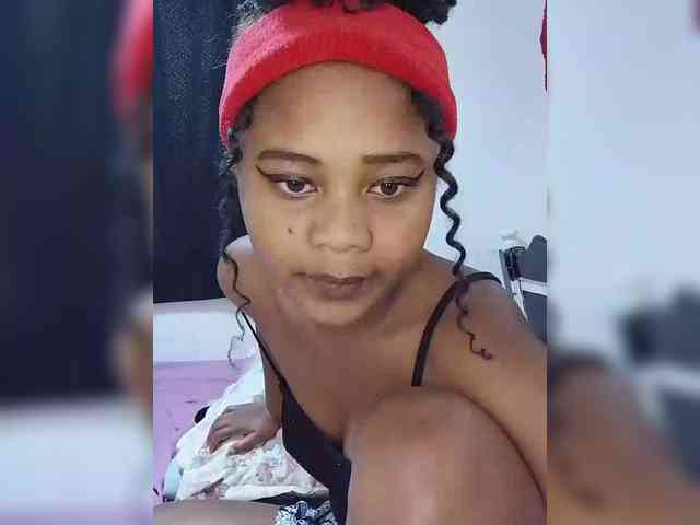 BabyGirl26 webcam