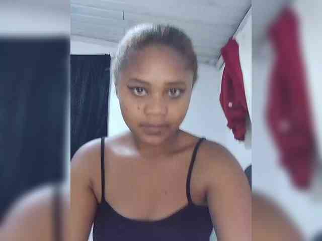 BabyGirl26 webcam