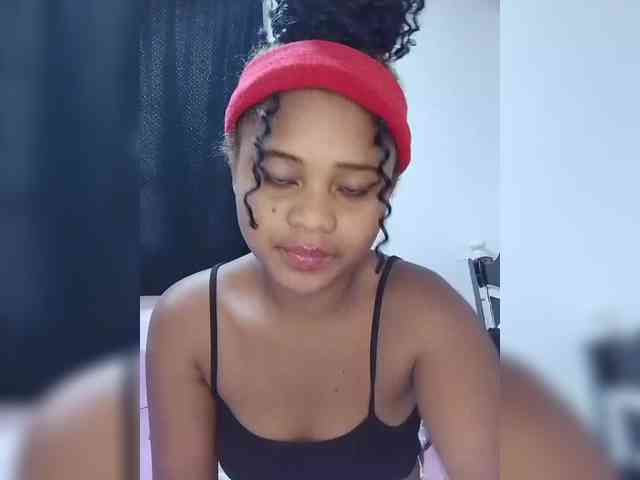BabyGirl26 webcam