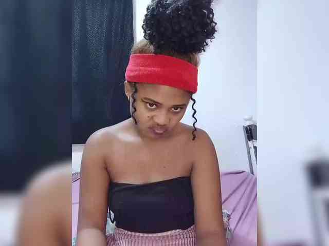 BabyGirl26 webcam