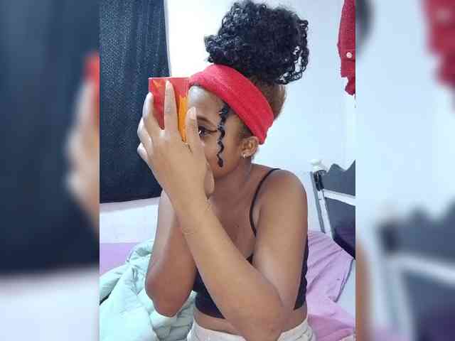 BabyGirl26 webcam