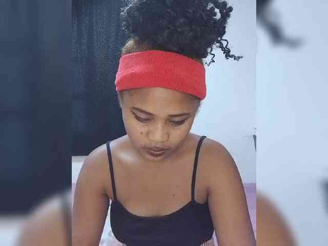 BabyGirl26 webcam