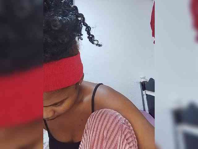 BabyGirl26 webcam