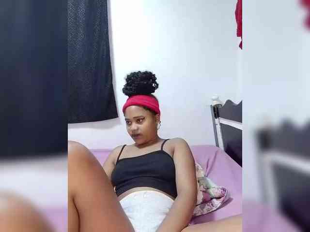 BabyGirl26 webcam