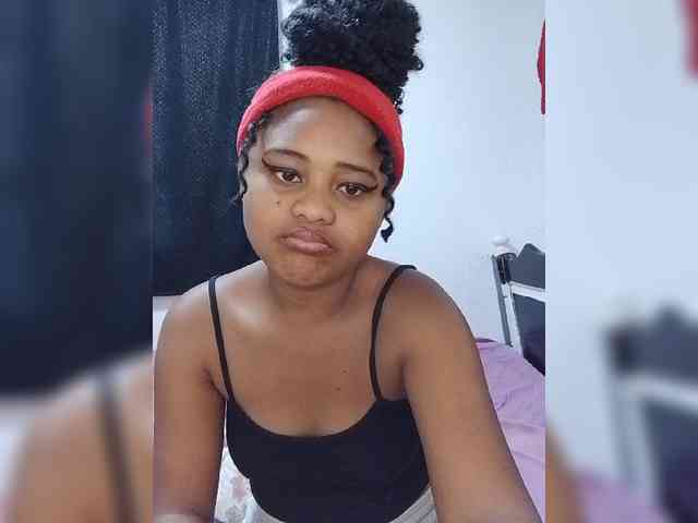 BabyGirl26 webcam