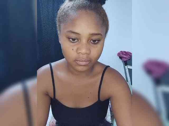 BabyGirl26 webcam