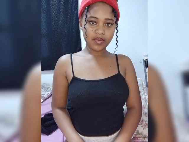 BabyGirl26 webcam