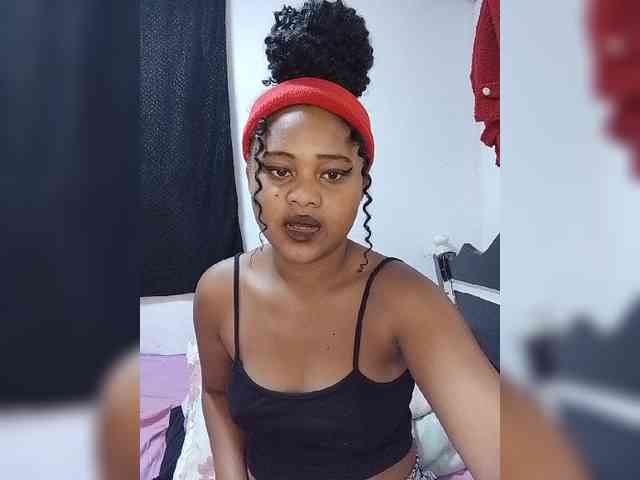 BabyGirl26 webcam