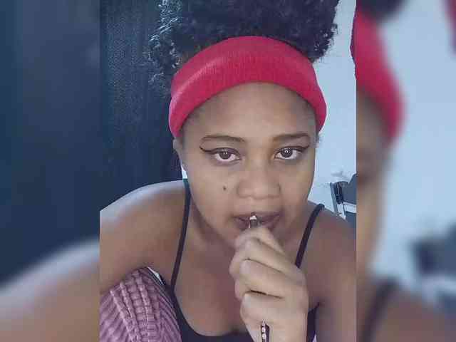 BabyGirl26 webcam