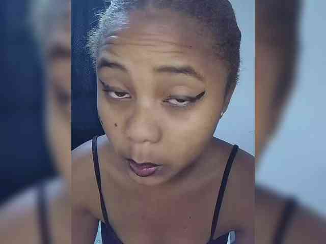 BabyGirl26 webcam