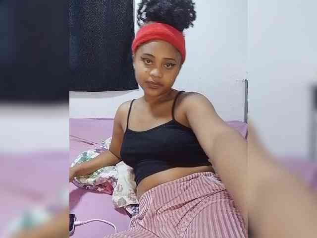 BabyGirl26 webcam