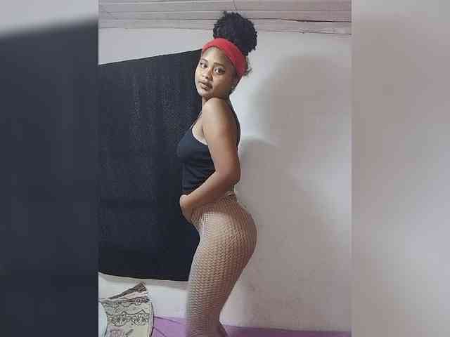 BabyGirl26 webcam