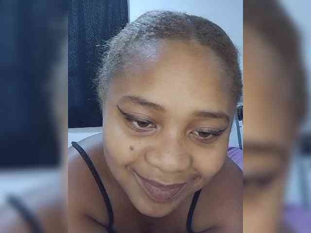BabyGirl26 Live Webcam on BongaCams