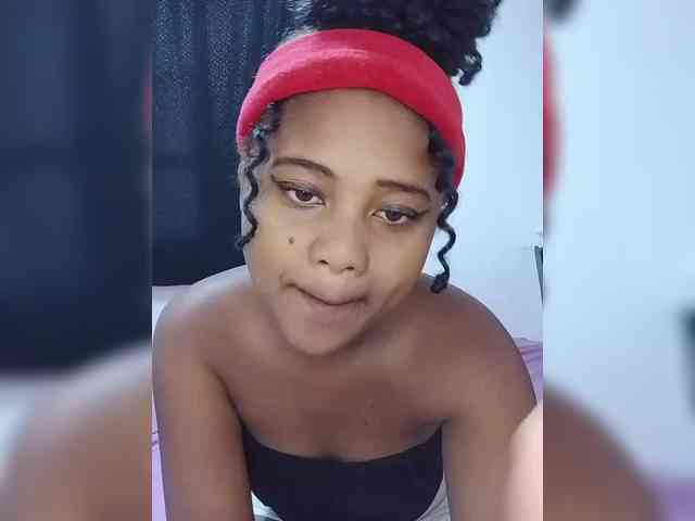 BabyGirl26 webcam