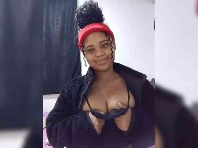 BabyGirl26 webcam