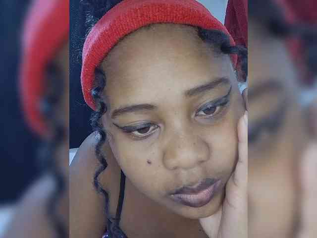 BabyGirl26 webcam