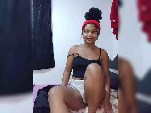 BabyGirl26 webcam