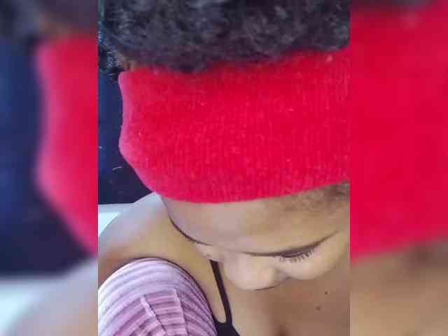 BabyGirl26 webcam