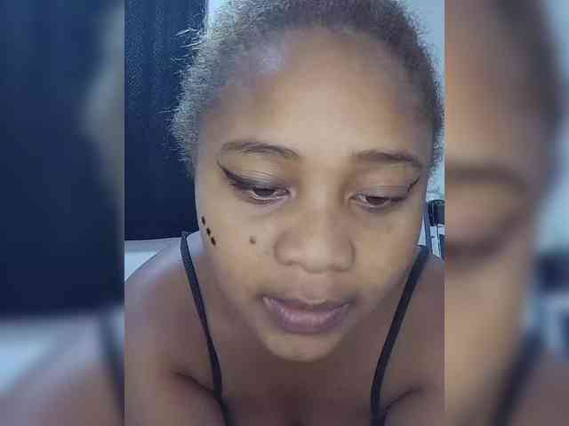 BabyGirl26 Live Webcam on BongaCams
