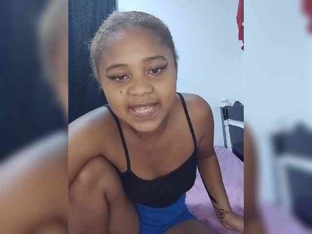 BabyGirl26 Live Webcam on BongaCams