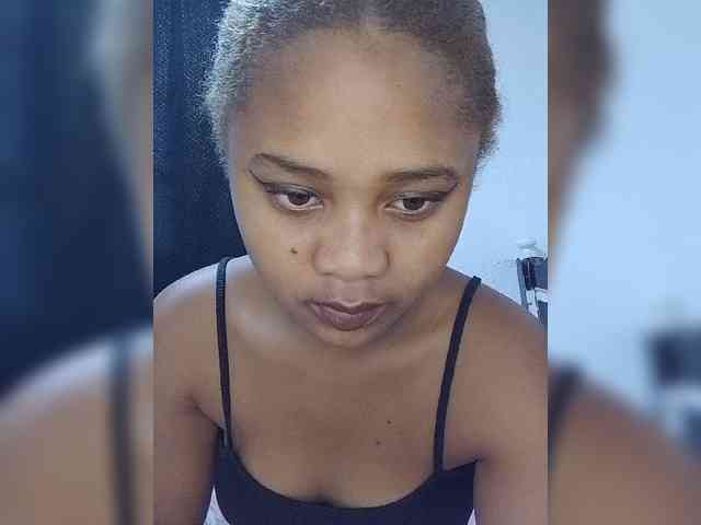 BabyGirl26 webcam