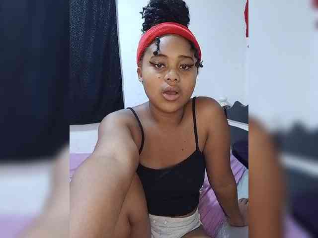 BabyGirl26 webcam