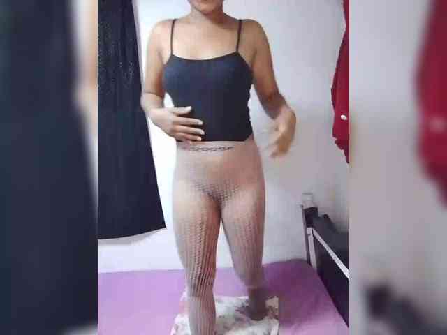 BabyGirl26 webcam