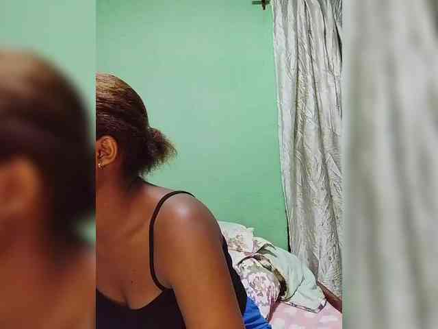 BabyGirl26 Live Webcam on BongaCams