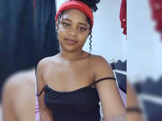BabyGirl26 webcam