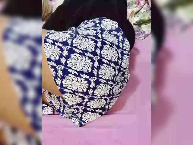 BabyGirl26 webcam