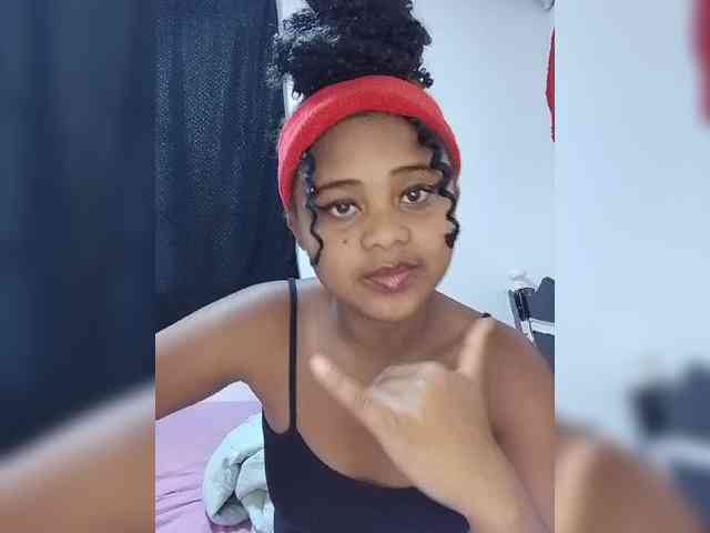 BabyGirl26 webcam