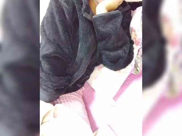 BabyGirl26 webcam