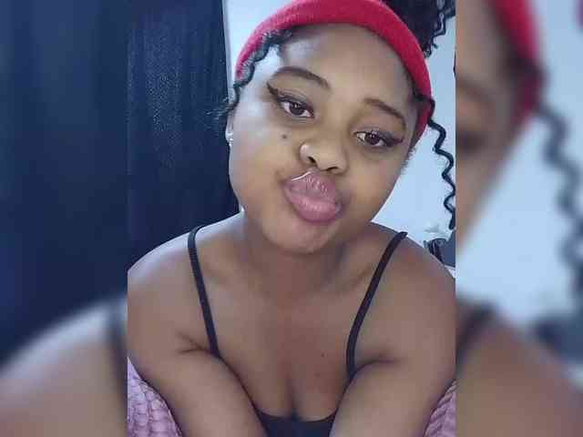 BabyGirl26 webcam