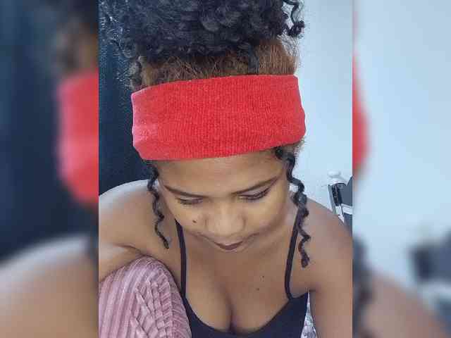 BabyGirl26 webcam
