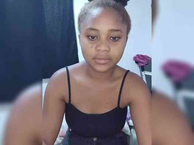 BabyGirl26 webcam