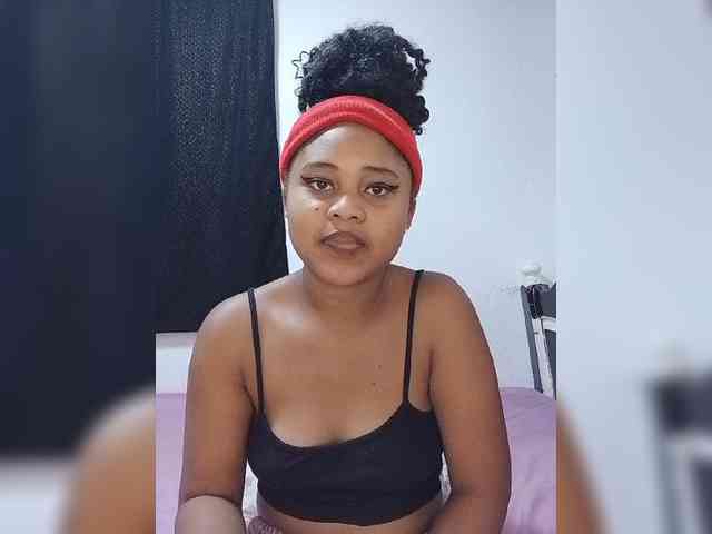 BabyGirl26 webcam