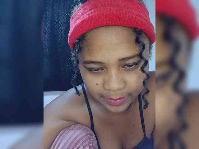 BabyGirl26 webcam