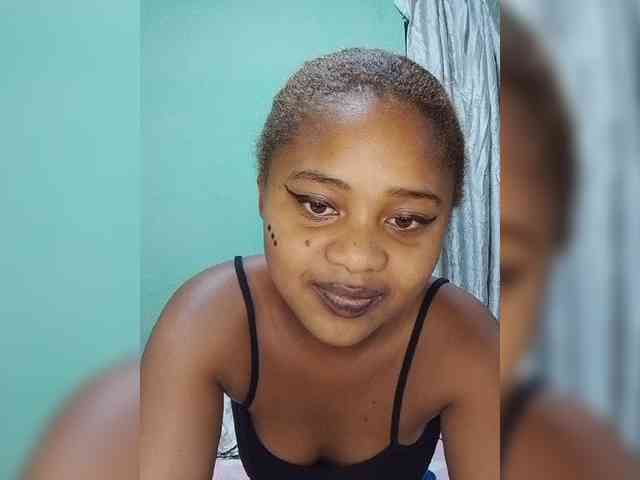 BabyGirl26 Live Webcam on BongaCams