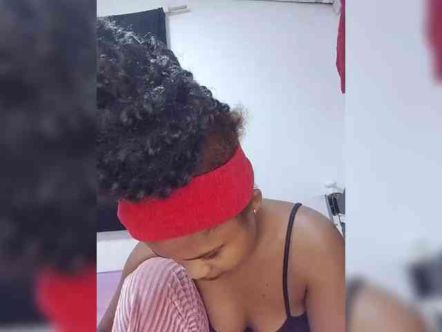 BabyGirl26 webcam