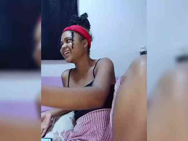BabyGirl26 webcam