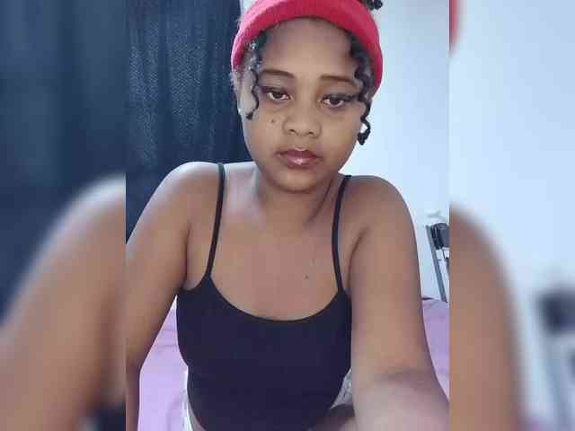 BabyGirl26 webcam