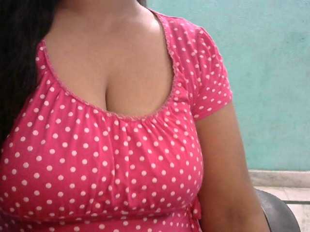 HOTRASHMIKA live cam on BongaCams