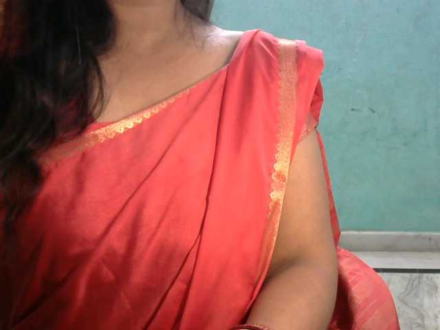 HOTRASHMIKA live cam on BongaCams