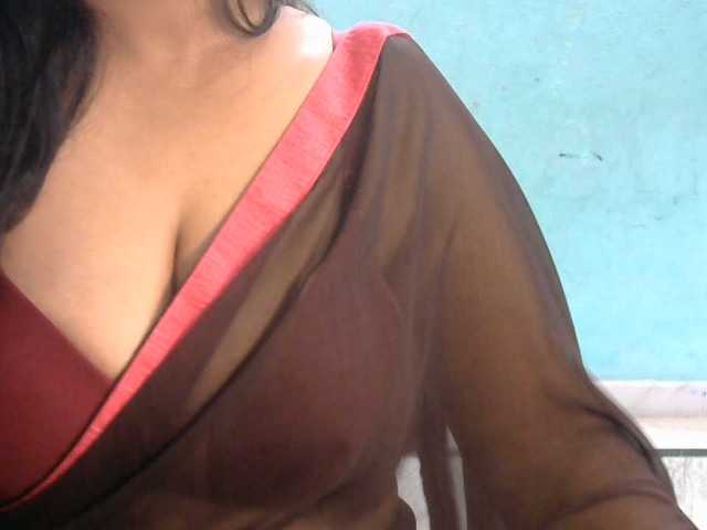 HOTRASHMIKA live cam on BongaCams