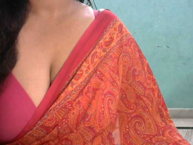 HOTRASHMIKA, en directo ahora en BongaCams